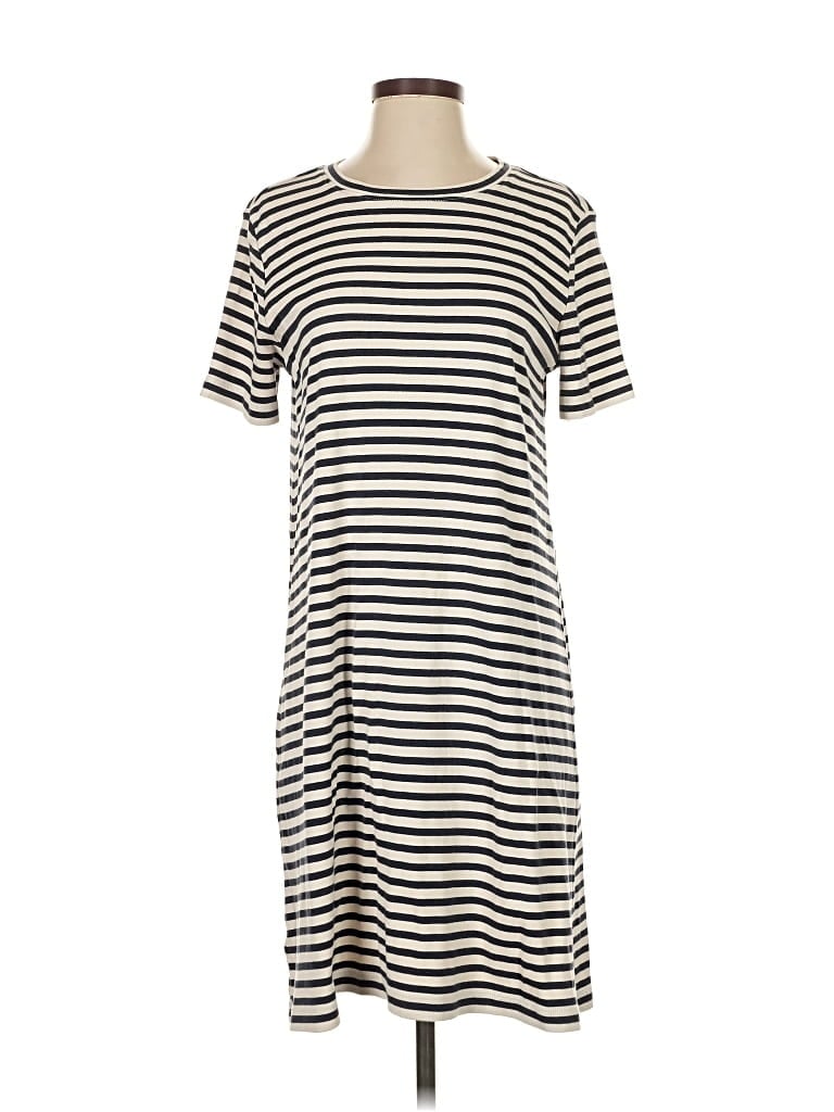 Pre-owned Lou & Grey Casual Dress In Gray