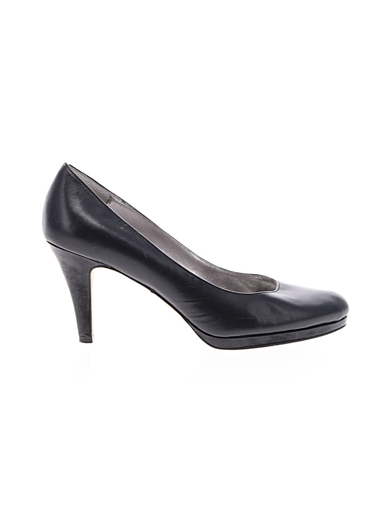 Pre-owned Ak Anne Klein Heels In Black