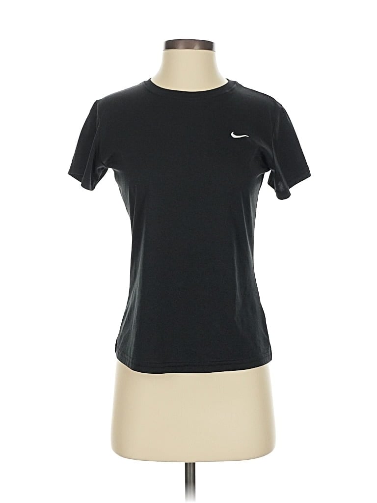 Pre-owned Nike Active T-shirt In Black