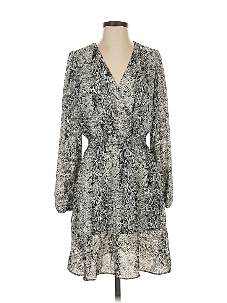 Pre-owned Banana Republic Factory Store Romper In Gray