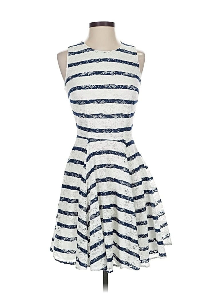 Pre-owned Maison Jules Casual Dress In White