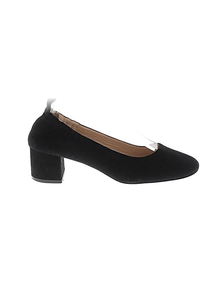 Pre-owned Everlane Heels In Black