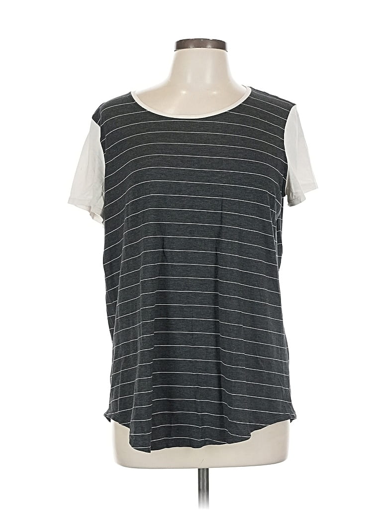 Pre-owned Lululemon Athletica Sleeveless T-shirt In Gray