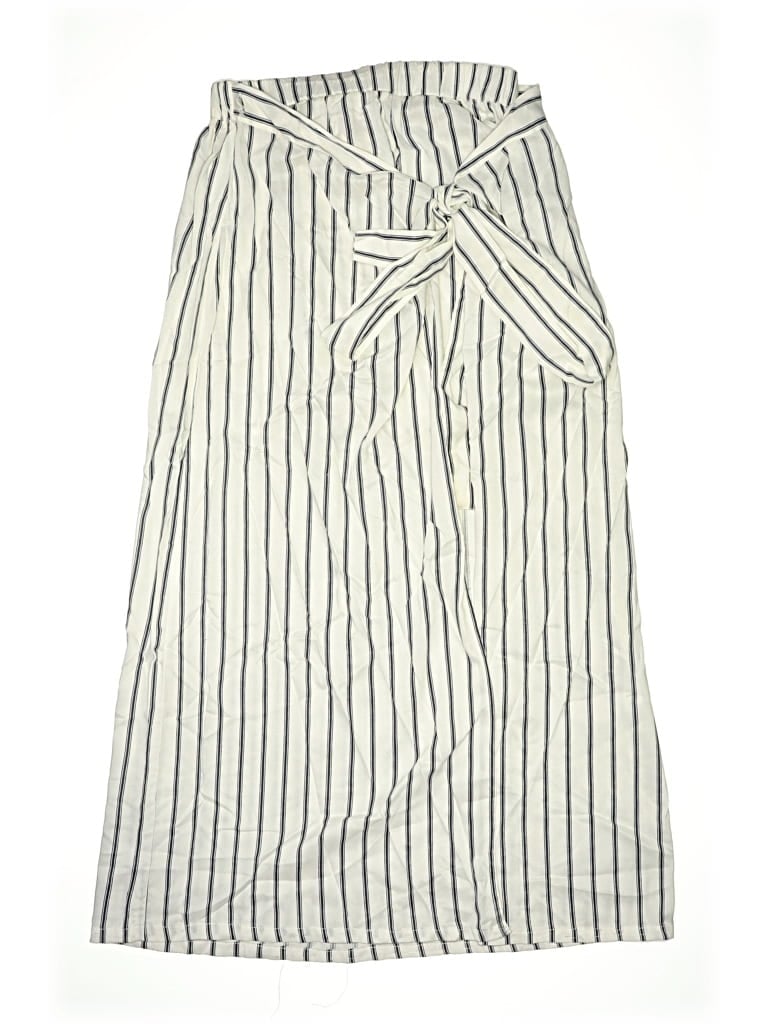 Pre-owned Japna Casual Skirt In White