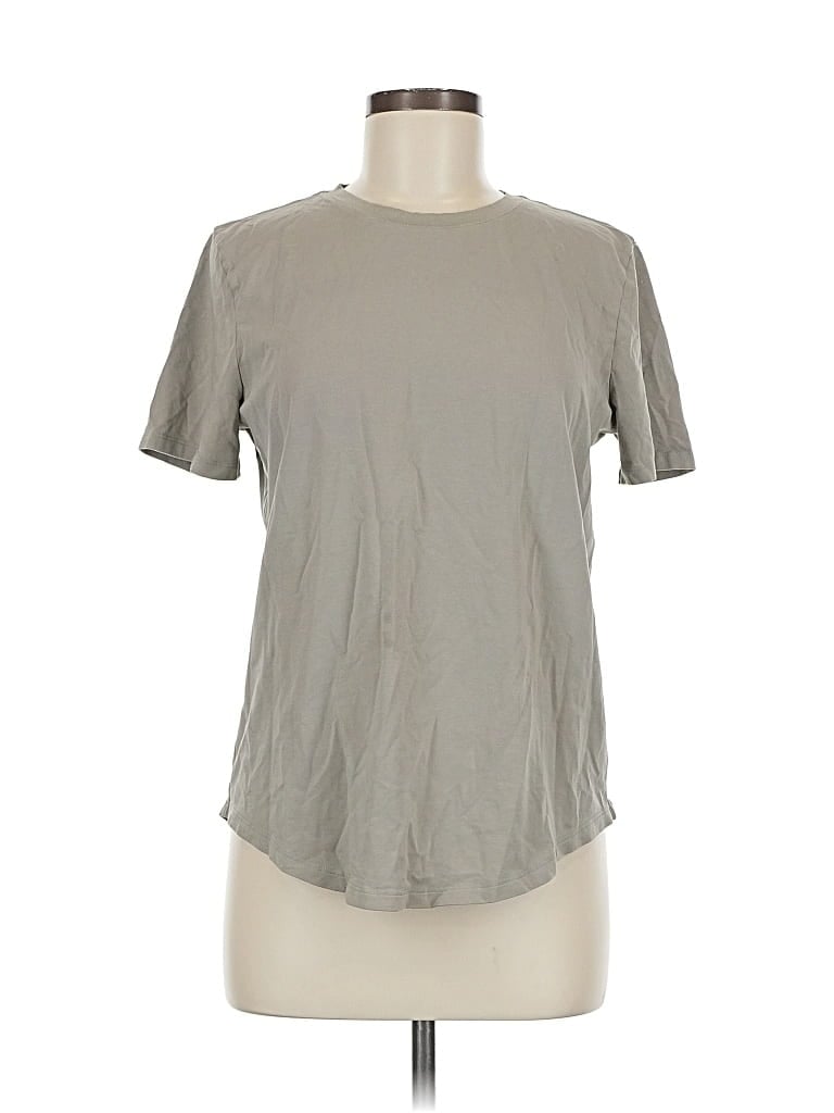 Pre-owned Lululemon Athletica Short Sleeve T-shirt In Gray