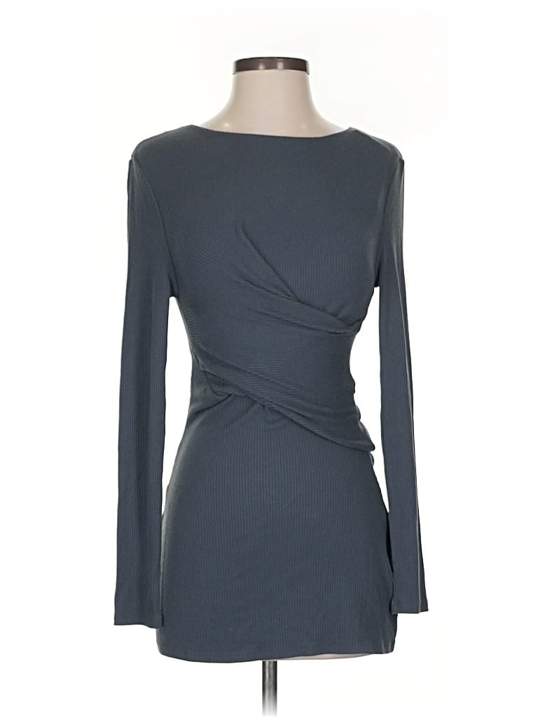 Chaser Long Sleeve Top Gray Open Neckline Tops In Gray