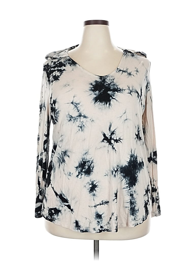 Pre-owned Torrid Cardigan Sweater In White