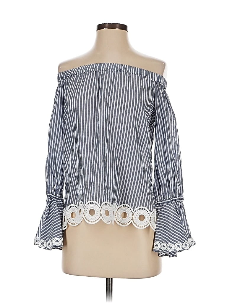 Click to view more detailed imagery on our partner's website Pre-owned Tahari 3/4 Sleeve Blouse In Blue