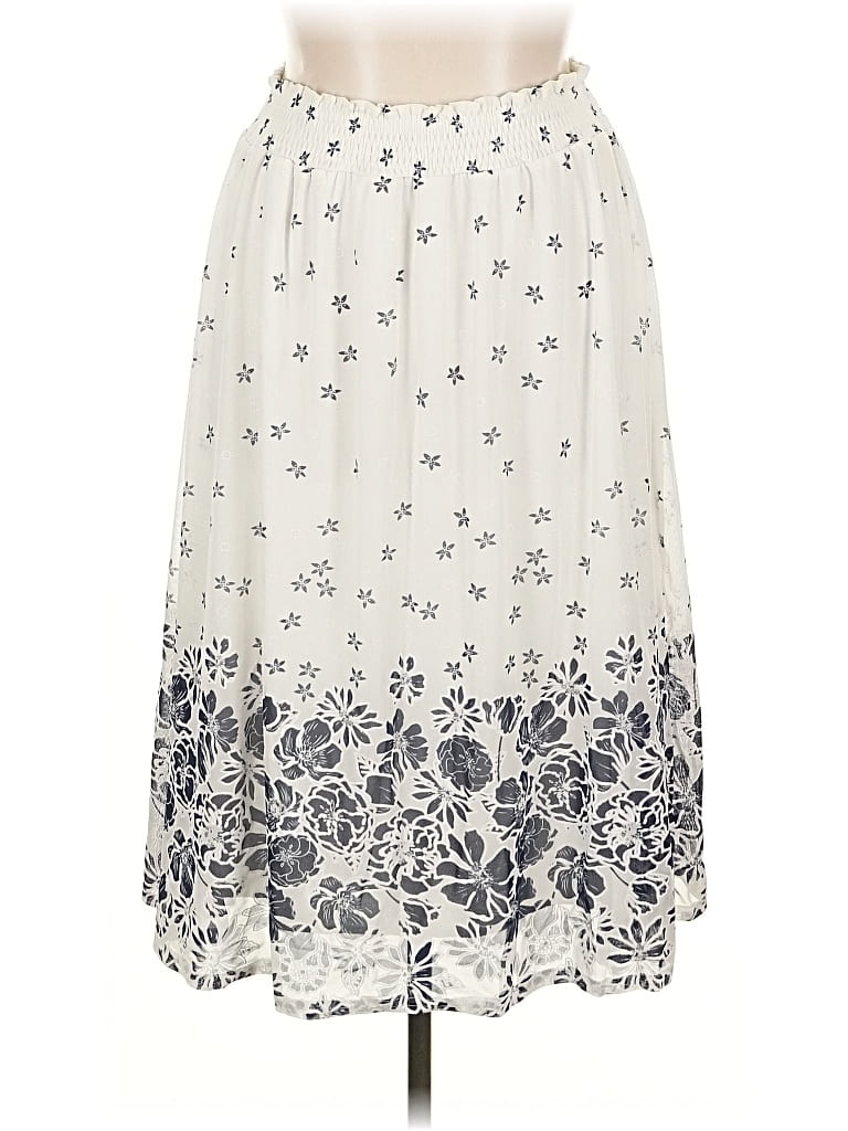 EMBER Pre-owned Casual Skirt In White