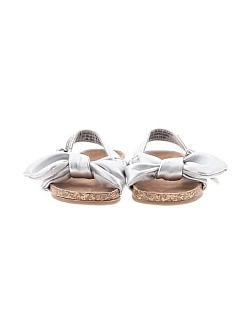 Old Navy Sandals (view 2)