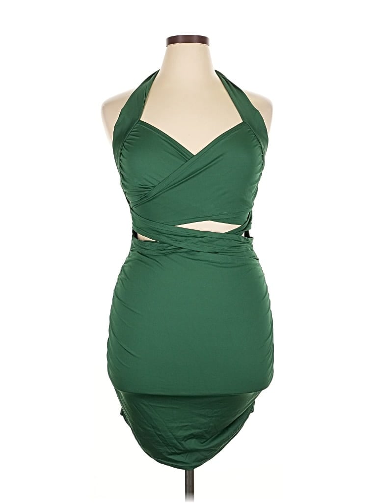 Pre-owned Shein Curve Sleeveless Top Green Halter Neckline Tops