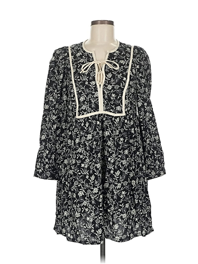 Pre-owned Old Navy Casual Dress In Black