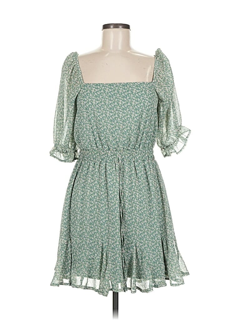 Pre-owned Mi Ami Casual Dress In Green