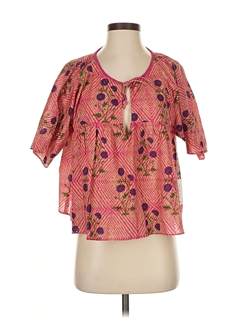 Saylor Short Sleeve Blouse In Pink