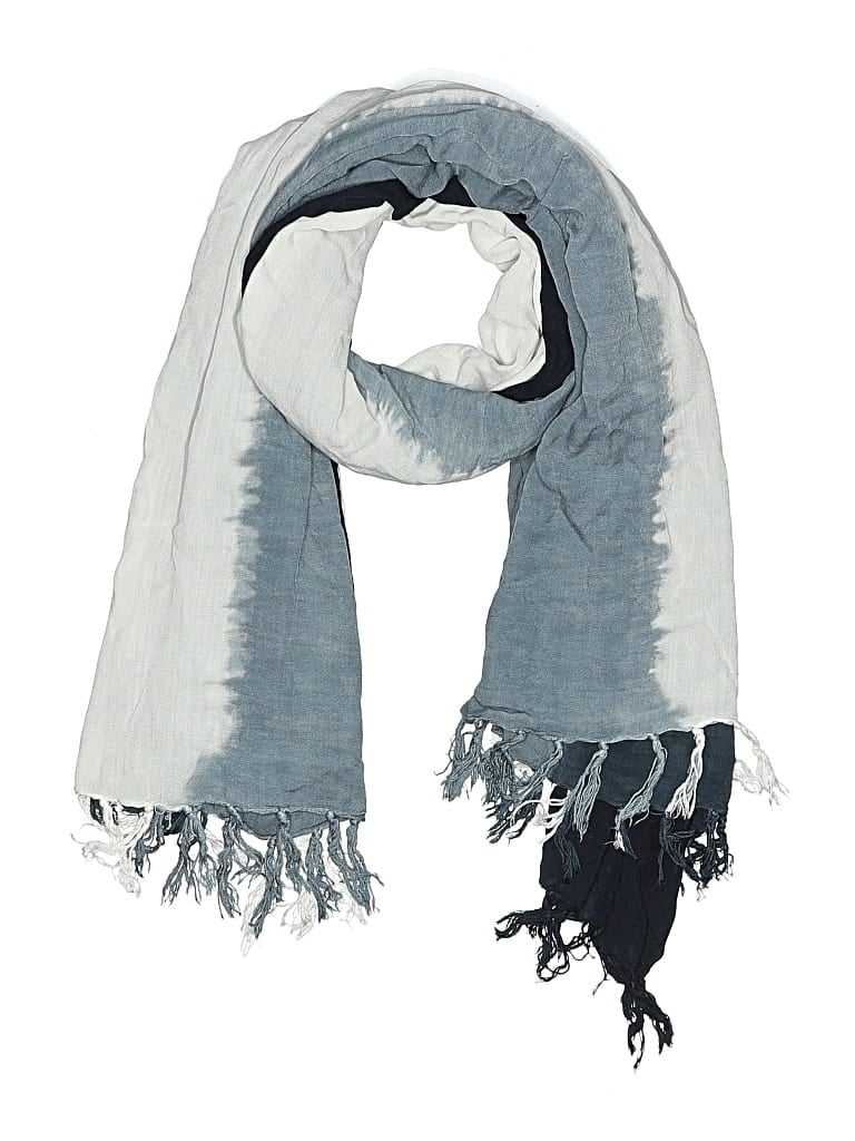 UNBRANDED Pre-owned Scarf In Gray