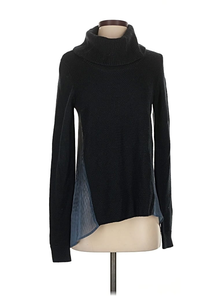 T TAHARI Pre-owned Turtleneck Sweater In Black