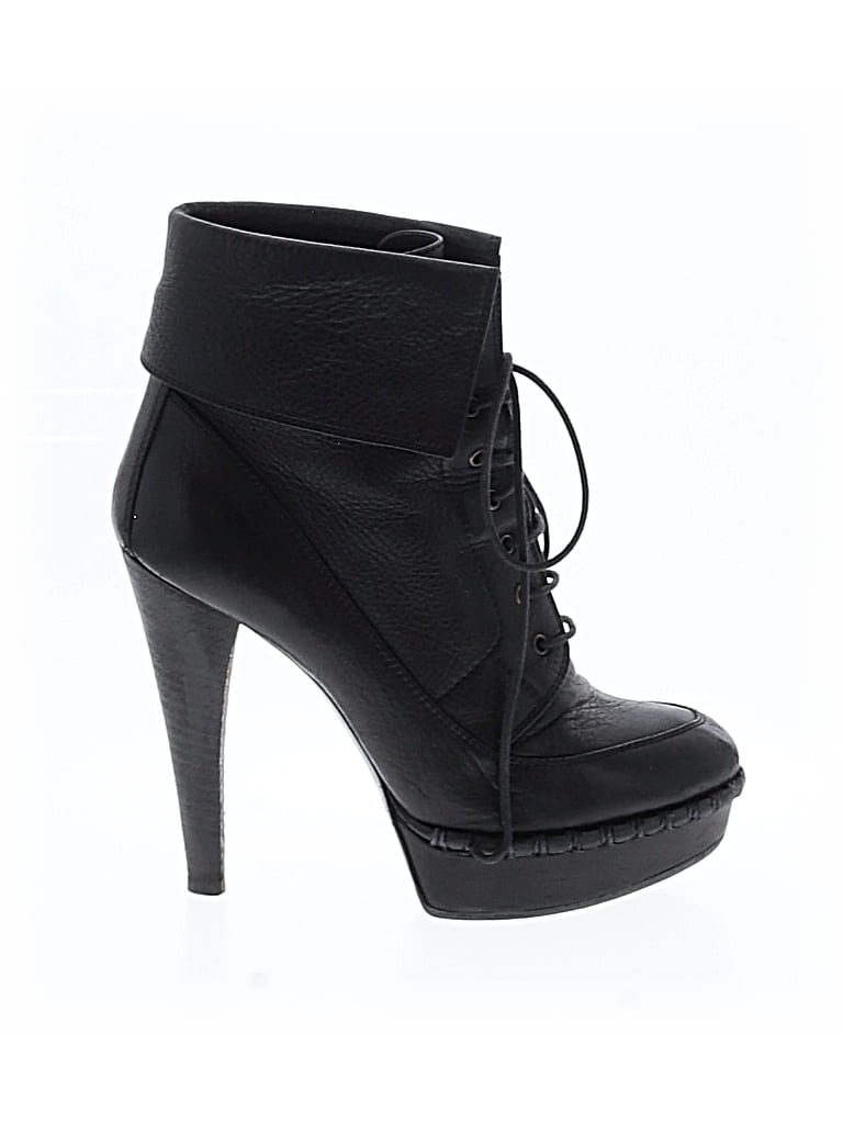 Pre-owned Saint Laurent Ankle Boots In Black