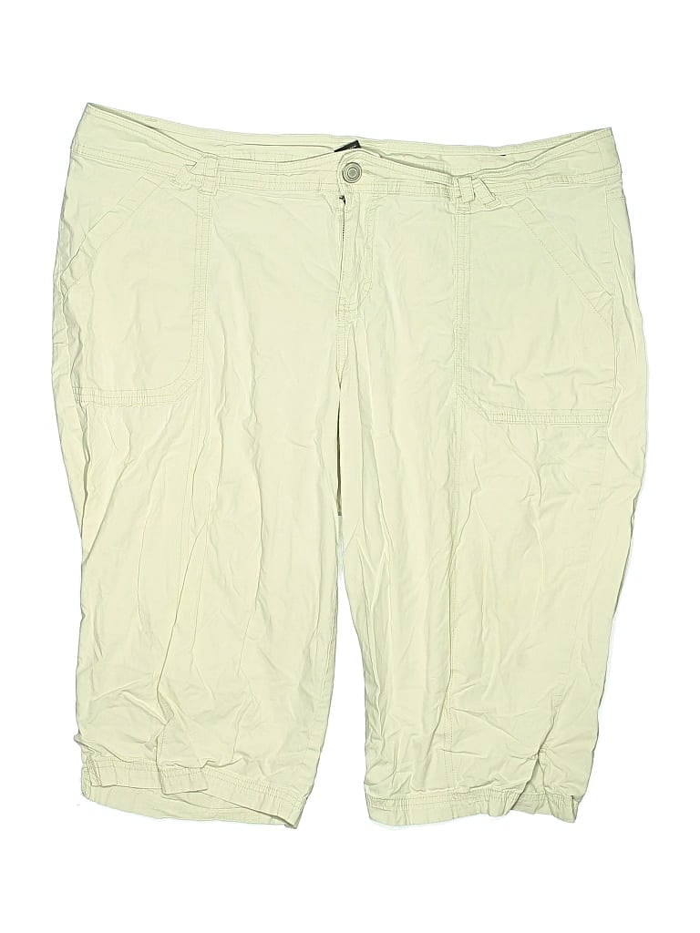 Pre-owned Lane Bryant Cargo Shorts In Green