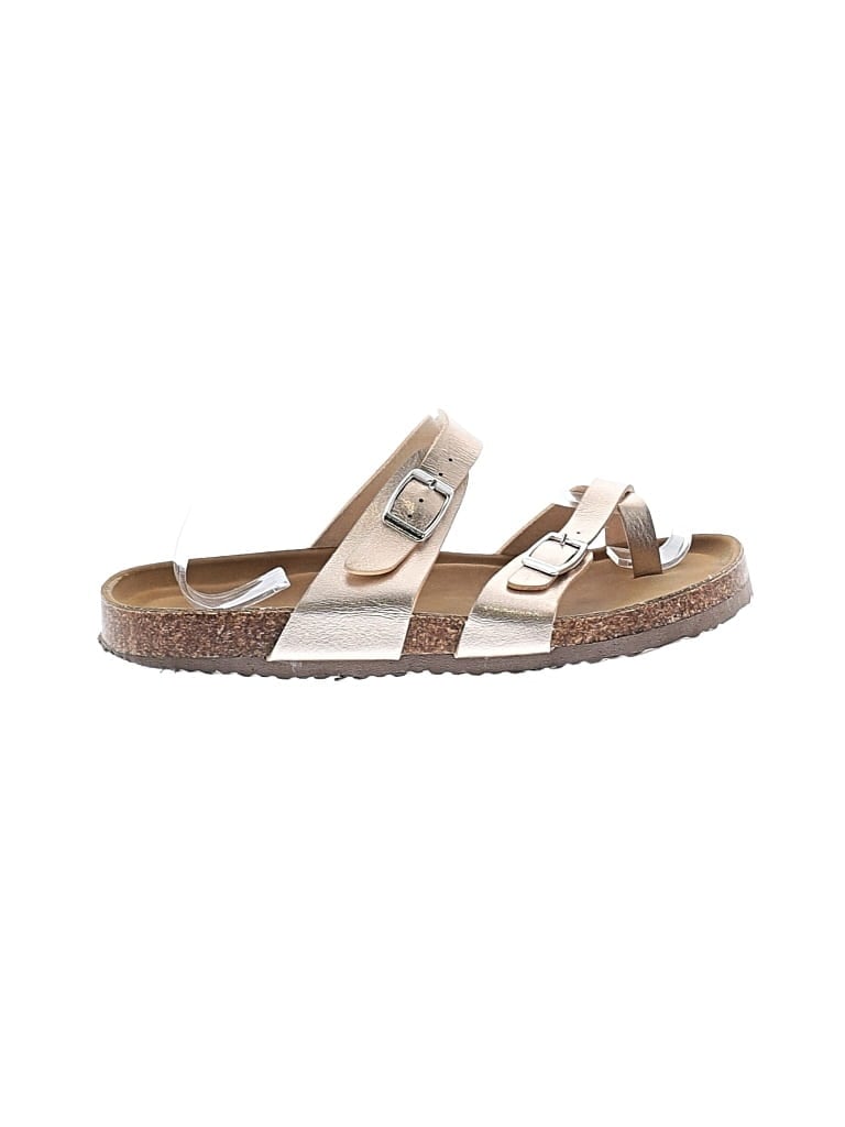 Pre-owned Steve Madden Kids' Sandals In Gold