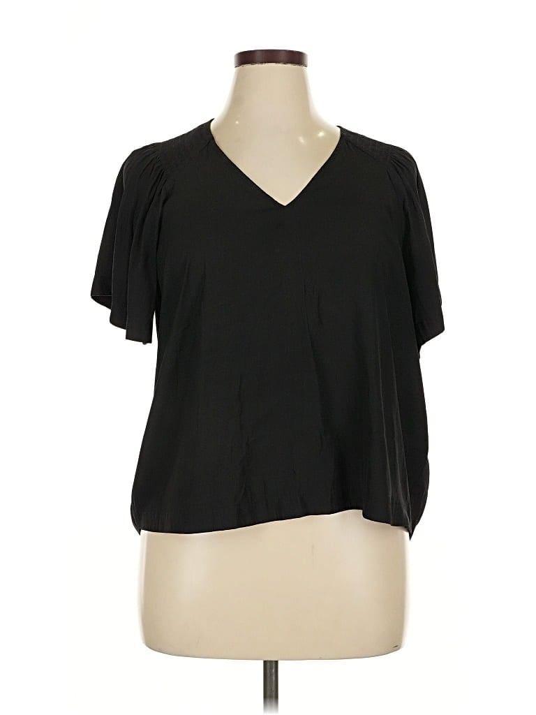Pre-owned Evereve Short Sleeve Blouse In Black