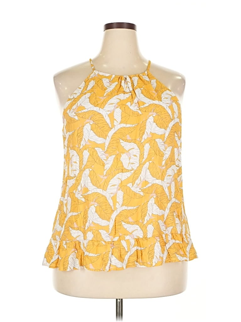 Pre-owned Nine West Sleeveless Blouse In Yellow