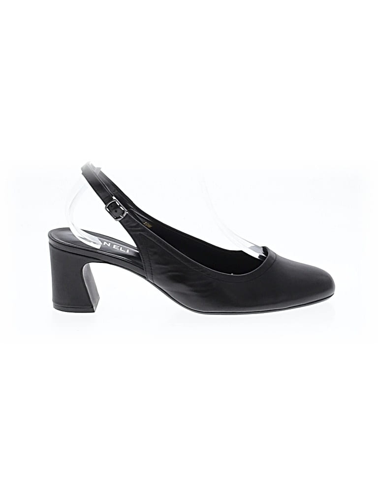 Pre-owned Vaneli Heels In Black