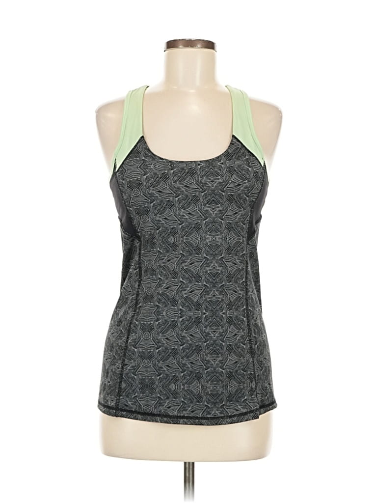 Pre-owned Kyodan Active Tank Top In Green