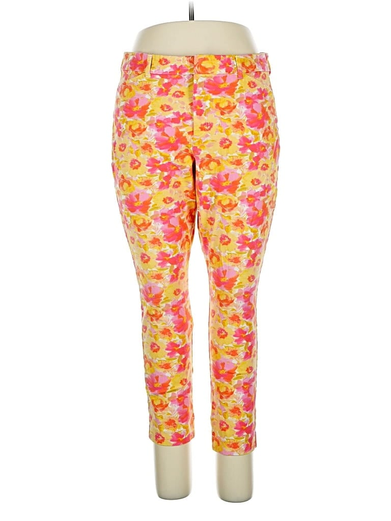 Pre-owned Old Navy Casual Pants In Yellow