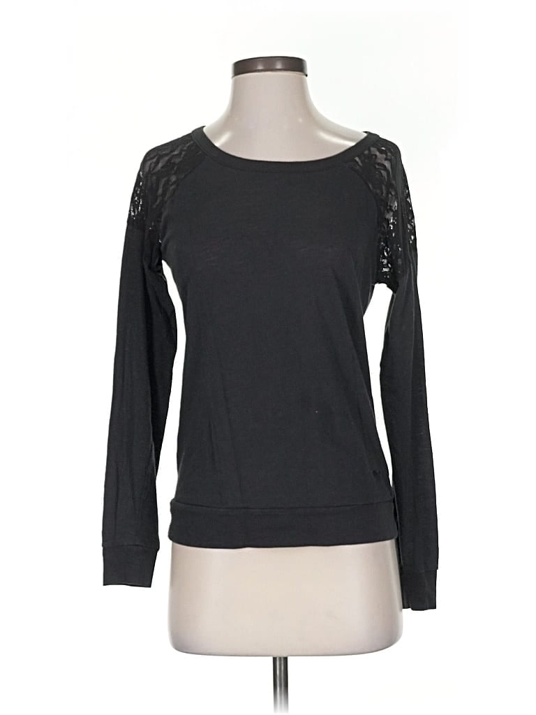 Pre-owned Victoria's Secret Pink Long Sleeve T-shirt In Gray