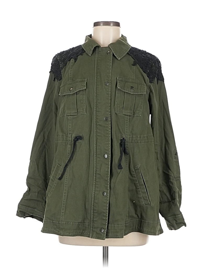 Pre-owned Torrid Jacket In Green