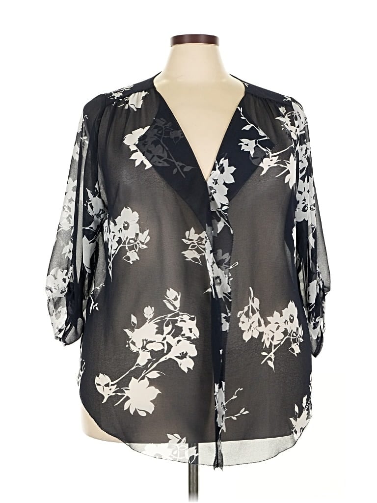 Pre-owned Lane Bryant 3/4 Sleeve Blouse In Gray