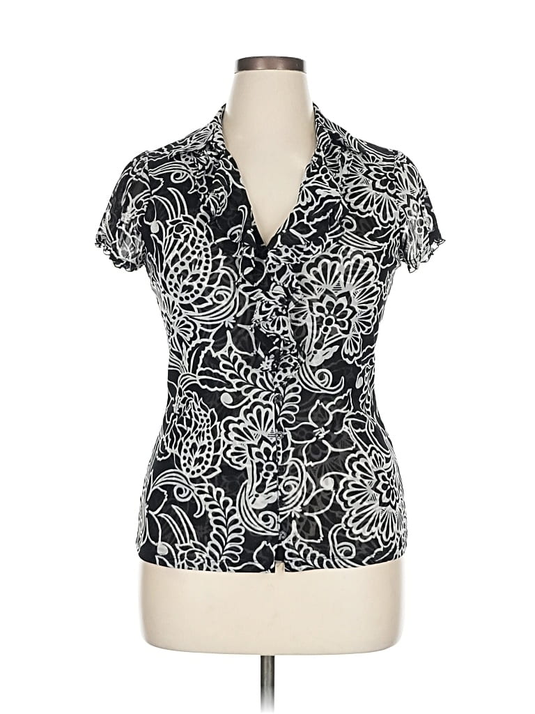 Click to view more detailed imagery on our partner's website Pre-owned Inc International Concepts Short Sleeve Blouse In Black