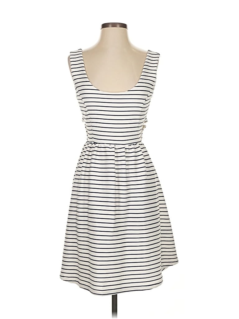 Pre-owned Lc Lauren Conrad Casual Dress In White