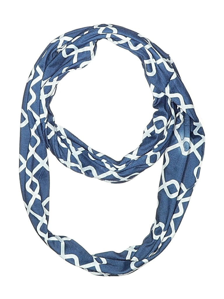 UNBRANDED Pre-owned Scarf In Blue