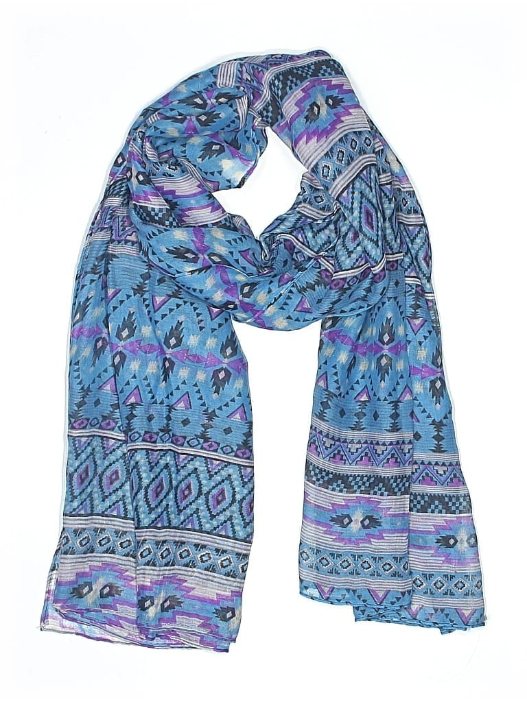 UNBRANDED Pre-owned Scarf In Blue
