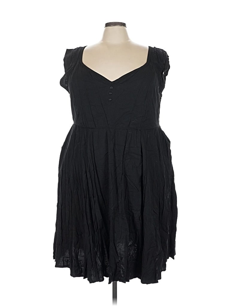 Pre-owned Torrid Cocktail Dress In Black