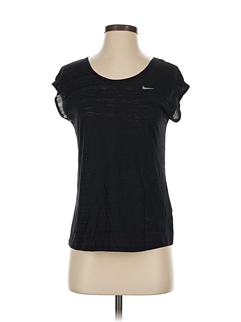 NIKE Pre-owned Active T-shirt In Black