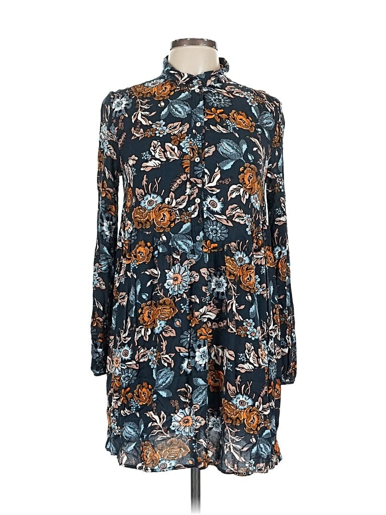 Click to view more detailed imagery on our partner's website Pre-owned H&m Casual Dress In Blue