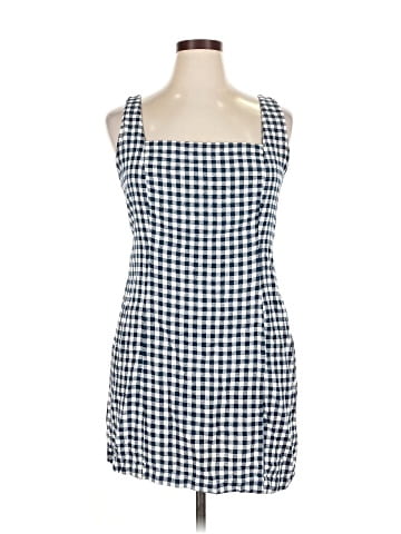 Old Navy Casual Dress (view 1)
