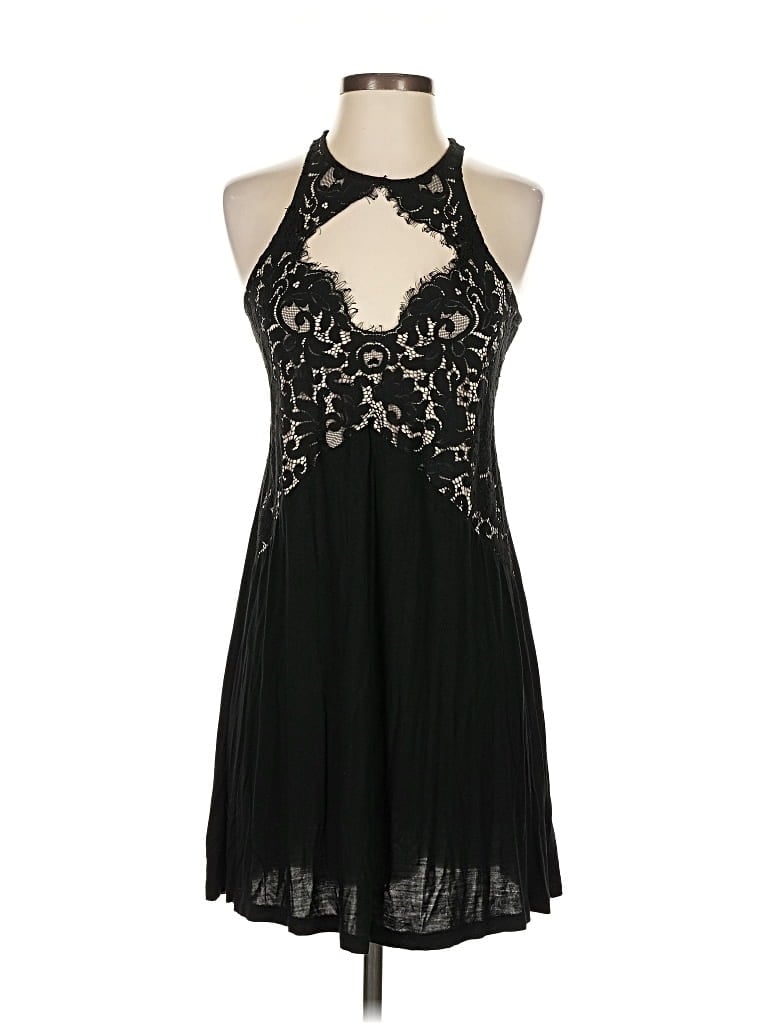 Pre-owned Express Cocktail Dress In Black