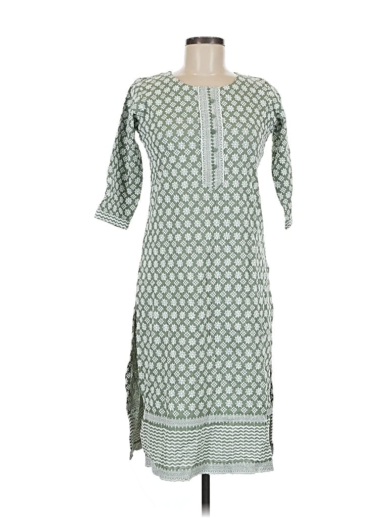 UNBRANDED Pre-owned Casual Dress In Green