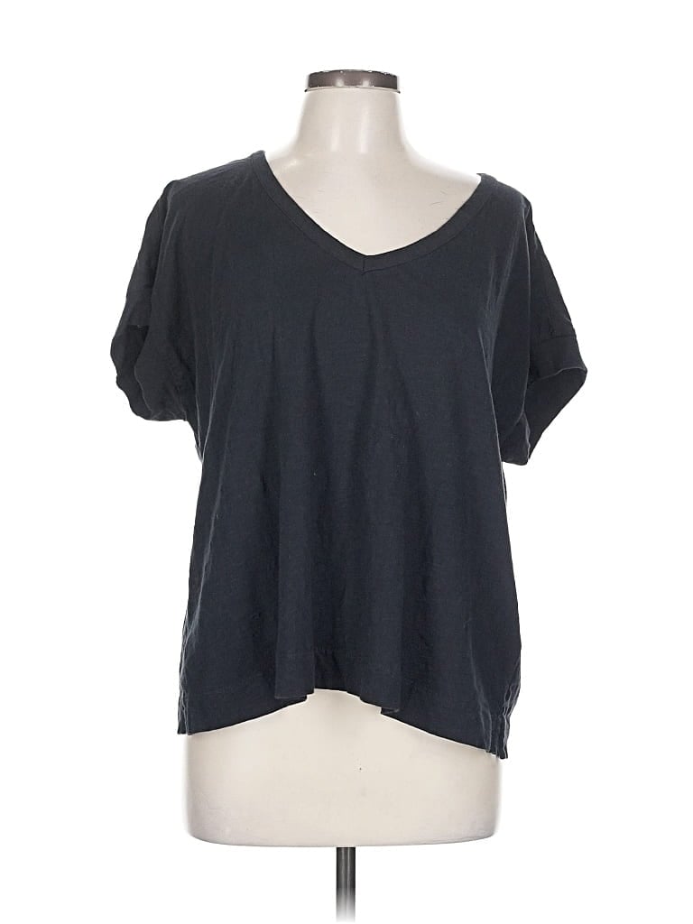 Click to view more detailed imagery on our partner's website Pre-owned Lands' End Short Sleeve T-shirt In Black