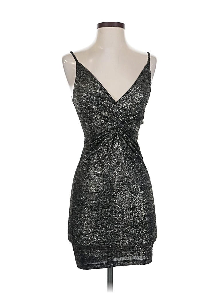 ASTR Pre-owned Cocktail Dress In Black