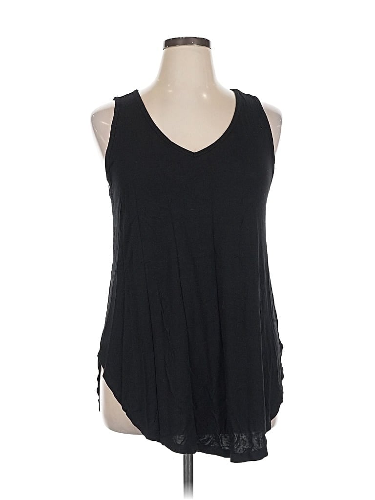Pre-owned Torrid Sleeveless T-shirt In Black