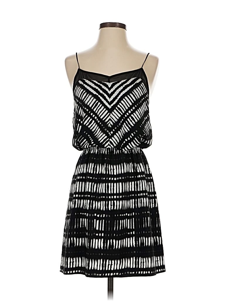 Pre-owned Express Casual Dress In Black