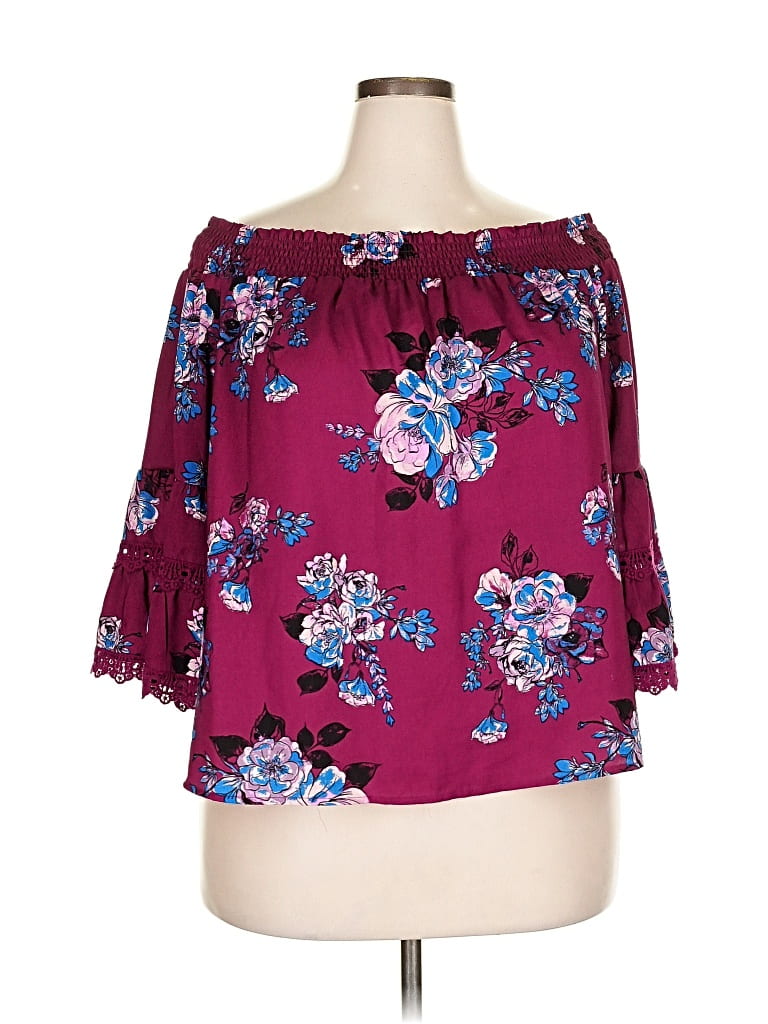 Pre-owned Xhilaration 3/4 Sleeve Blouse In Burgundy