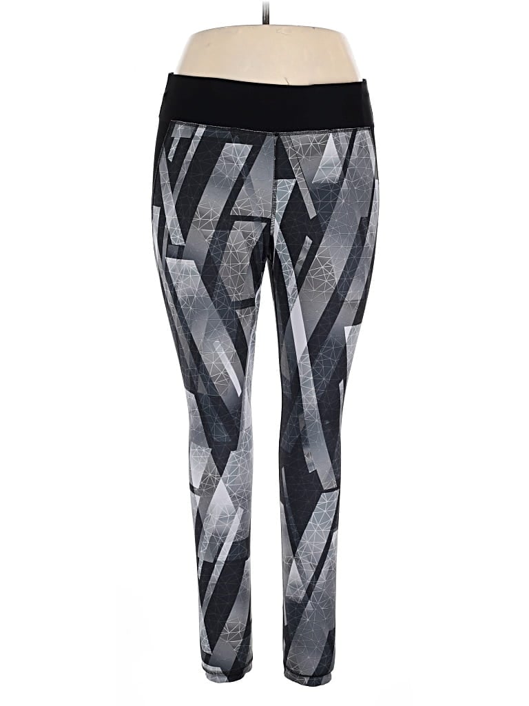 Pre-owned Xersion Active Pants In Black