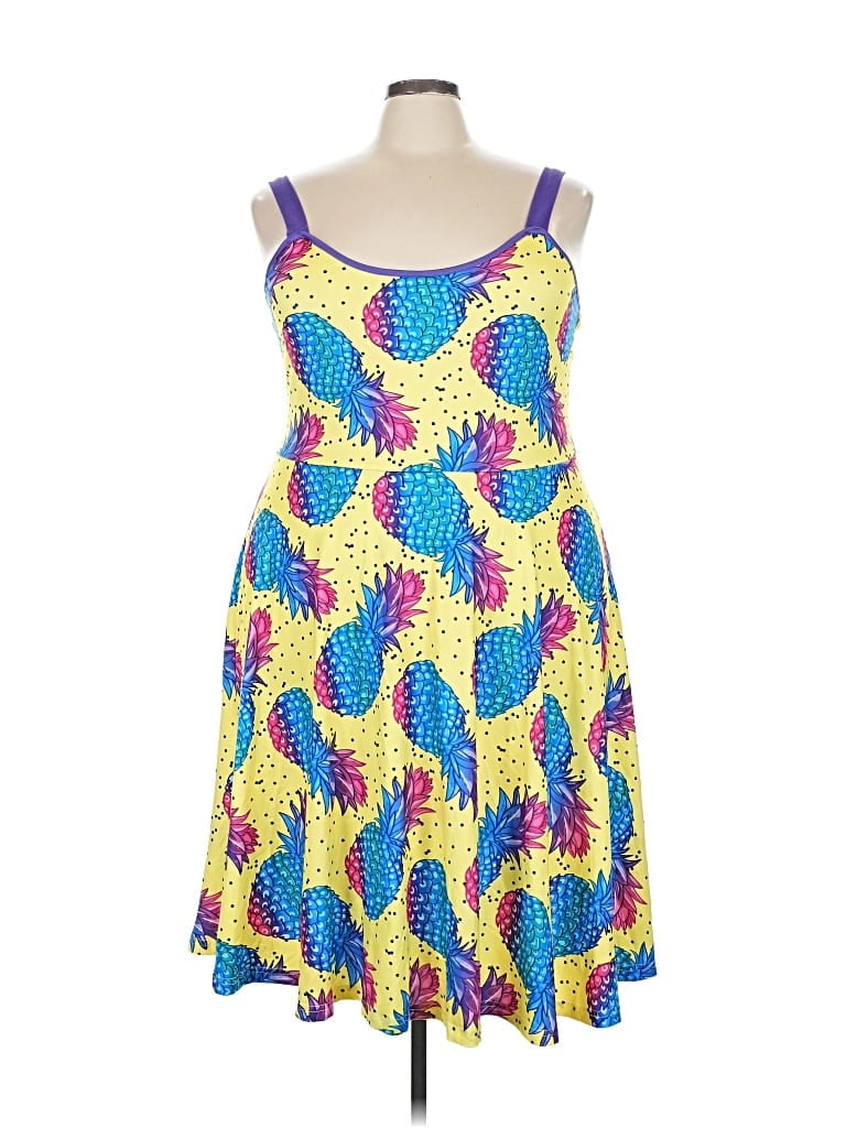 Pre-owned Unbranded Cocktail Dress In Yellow