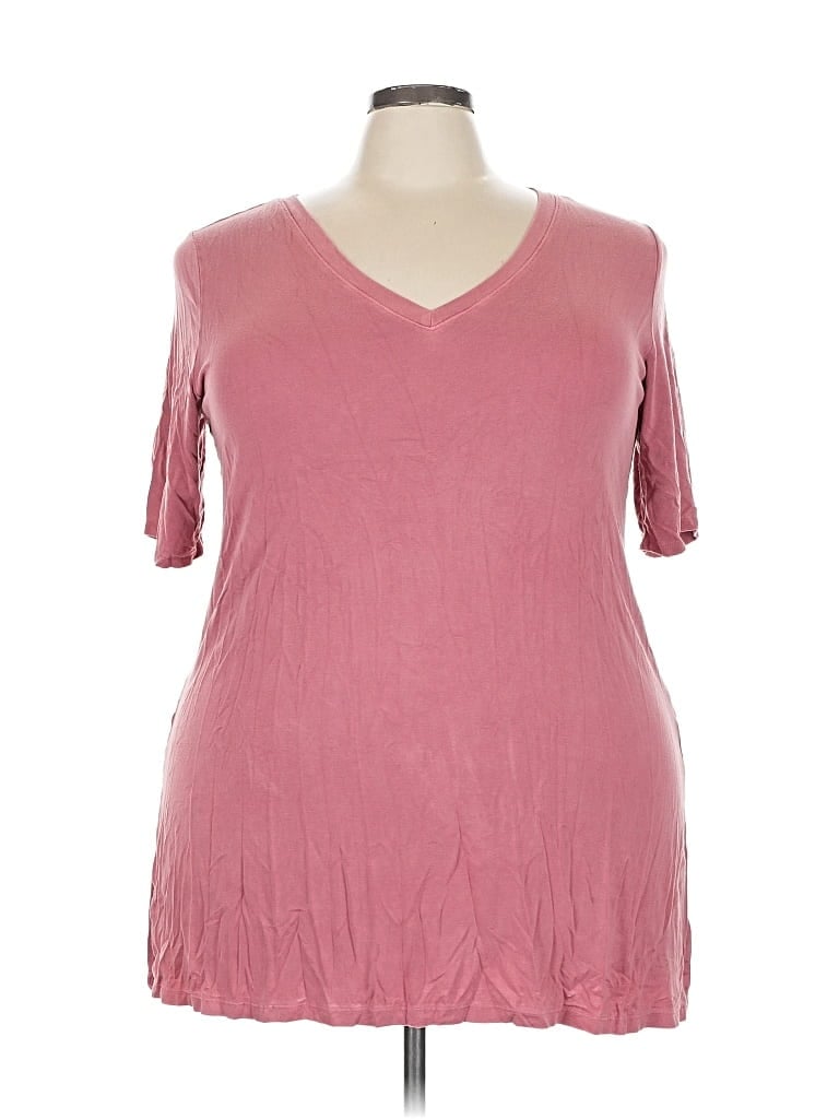 Pre-owned Torrid Short Sleeve T-shirt In Pink