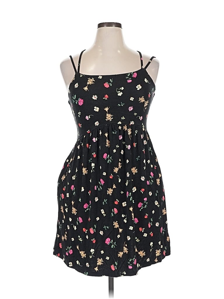 Pre-owned Old Navy Casual Dress In Black